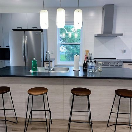 Apartamento 10 Minutes To Dt With Free Parking Longueuil Exterior foto